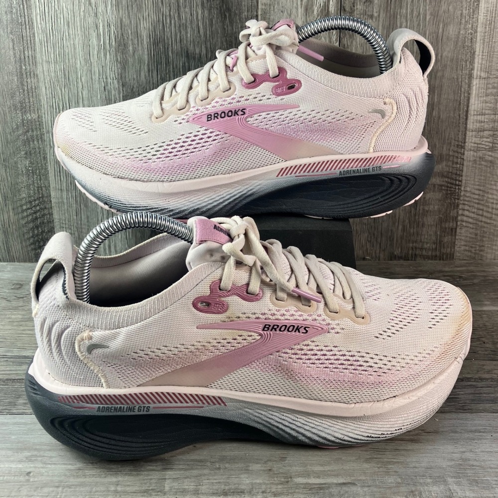 Brooks Adrenaline GTS 25 Womens 8.5 Running Shoes Pink Black 1204431B693